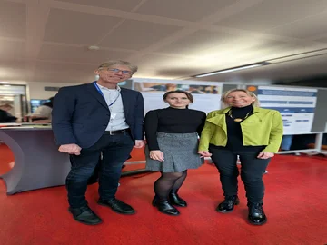 Prof. Dr. Christian Fischer und Prof. Dr. Gabriele Weigand (Projektleitung LemaS-Transfer) mit Prof. Dr. Nadine Anskeit, PHKA-Prorektorin für Forschung (M.). Foto: LemaS-Transfer