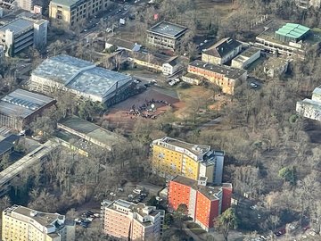 Stratosphärenballon - Physik am Rand zum Weltall: Start am Engländerplatz. Foto: Steffen Wagner