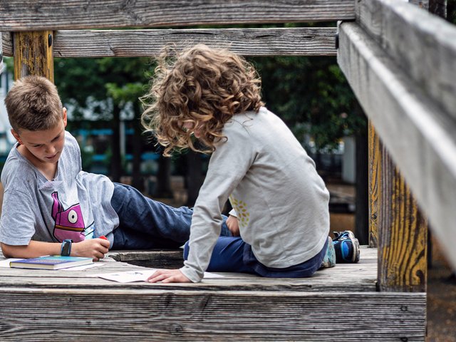 Lesen fördern: Die neuesten Buchempfehlungen des hochschulübergreifenden Projekts boys & books sind erschienen Foto: Joel Frank/PHKA © Die kostenfreie Verwendung des Fotos ist ausschließlich für journalistische Zwecke in Verbindung mit der Pressemitteilung sowie unter Angabe der Quelle gestattet. 