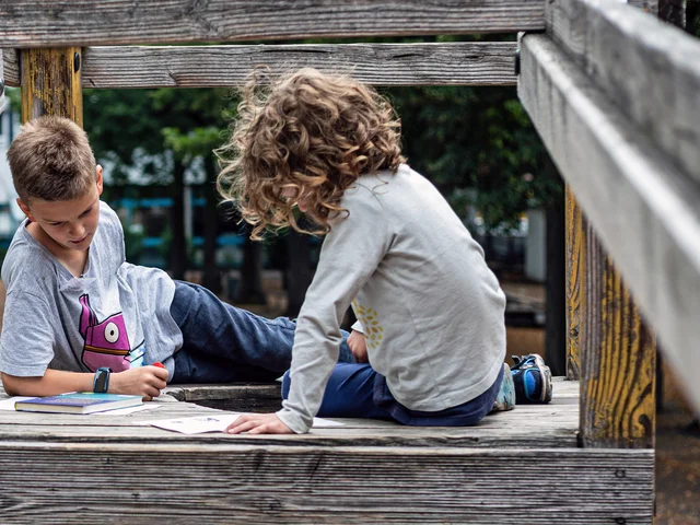 Lesen fördern: Die neuesten Buchempfehlungen des hochschulübergreifenden Projekts boys & books sind erschienen Foto: Joel Frank/PHKA © Die kostenfreie Verwendung des Fotos ist ausschließlich für journalistische Zwecke in Verbindung mit der Pressemitteilung sowie unter Angabe der Quelle gestattet. 