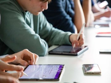 In einer Lehrveranstaltung an der Pädagogischen Hochschule Karlsruhe. Foto: David Manherz