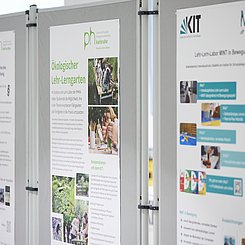 Karlsruhe School of Education Eröffnung Karlsruhe School of Education: Posterausstellung. Foto: Sascha Schäfer/KIT